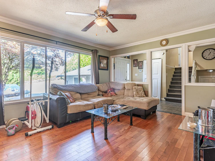8024 Cedar Street, Mission, BC, V2V 3N1 - 7