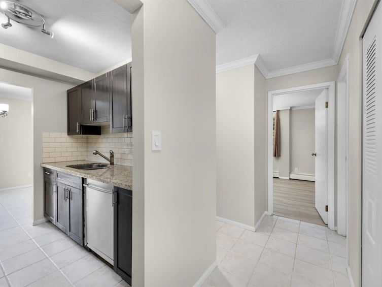 106-9320 Parksville Drive, Richmond, BC, V7E 4N9 - 2