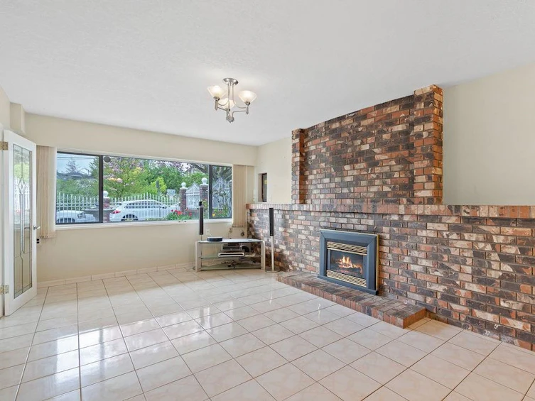 3583 Walker Street, Vancouver, BC, V5N 5A9 - 22
