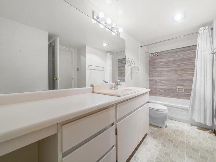 801-2020 Fullerton Avenue, North Vancouver, BC, V7P 3G3 - 16