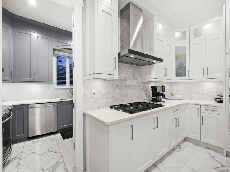 11628 78a Avenue, Delta, BC, V4C 6V8 - 10
