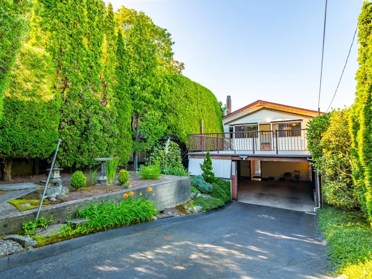 3486 W 16th Avenue, Vancouver, BC, V6R 3B8 - 31