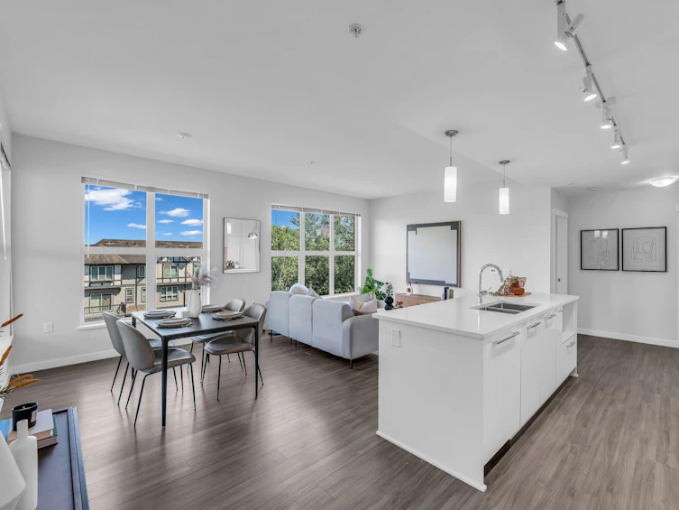 328-9551 Alexandra Road, Richmond, BC, V6X 0S6 - 3