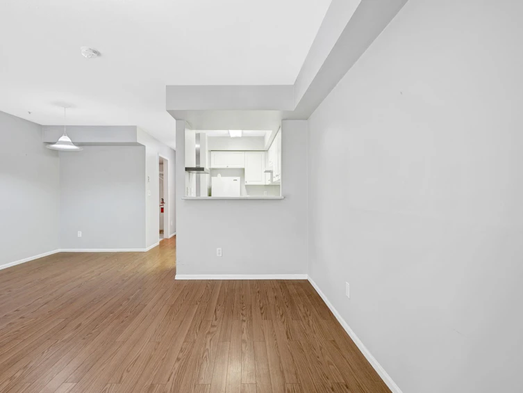109-8110 120a Street, Surrey, BC, V3W 3P3 - 11