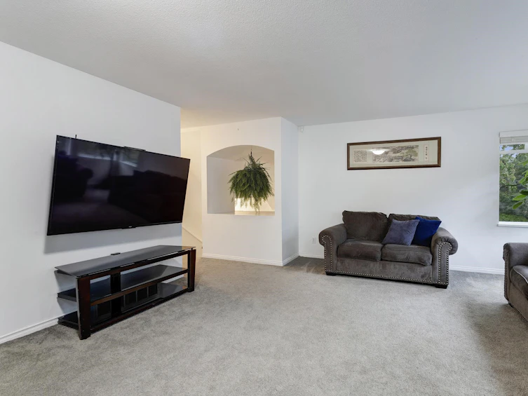 42-10238 155a, Surrey, BC, V3R 0V8 - 4
