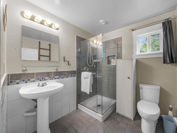 27076 112 Avenue, Maple Ridge, BC, V2W 1P8 - 31