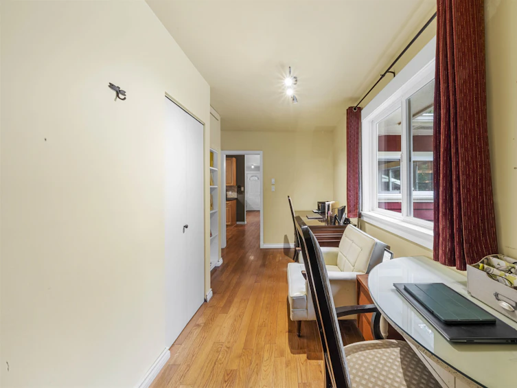 27076 112 Avenue, Maple Ridge, BC, V2W 1P8 - 34