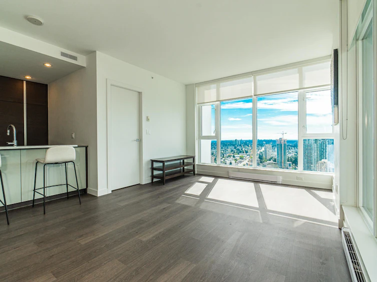 4102-4670 Assembly Way, Burnaby, BC, V5H 0H3 - 4