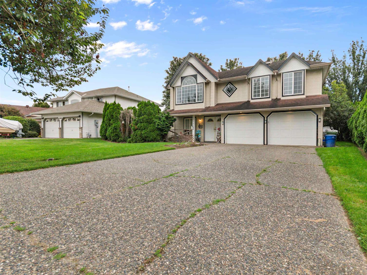 10048 Edgewater Place, Chilliwack, BC, V0X 1X0 - 2
