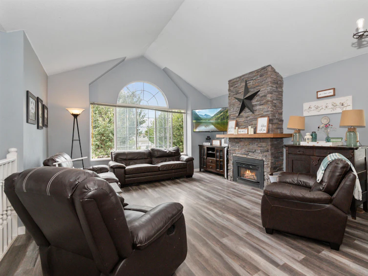 10048 Edgewater Place, Chilliwack, BC, V0X 1X0 - 12