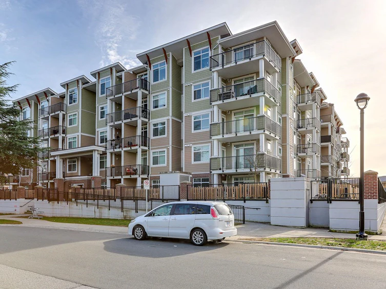 307-20686 Eastleigh Crescent, Langley, BC, V3A 0M4