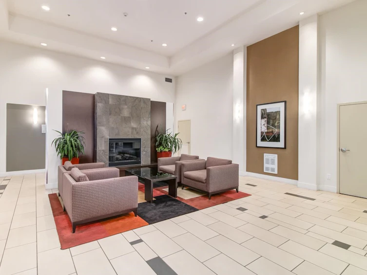 207-7108 Collier Street, Burnaby, BC, V5E 0A1 - 2
