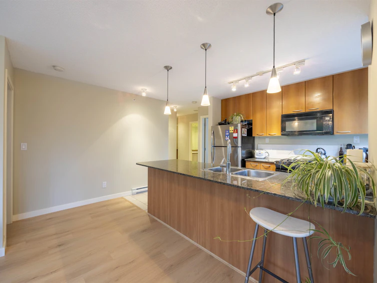 207-7108 Collier Street, Burnaby, BC, V5E 0A1 - 13