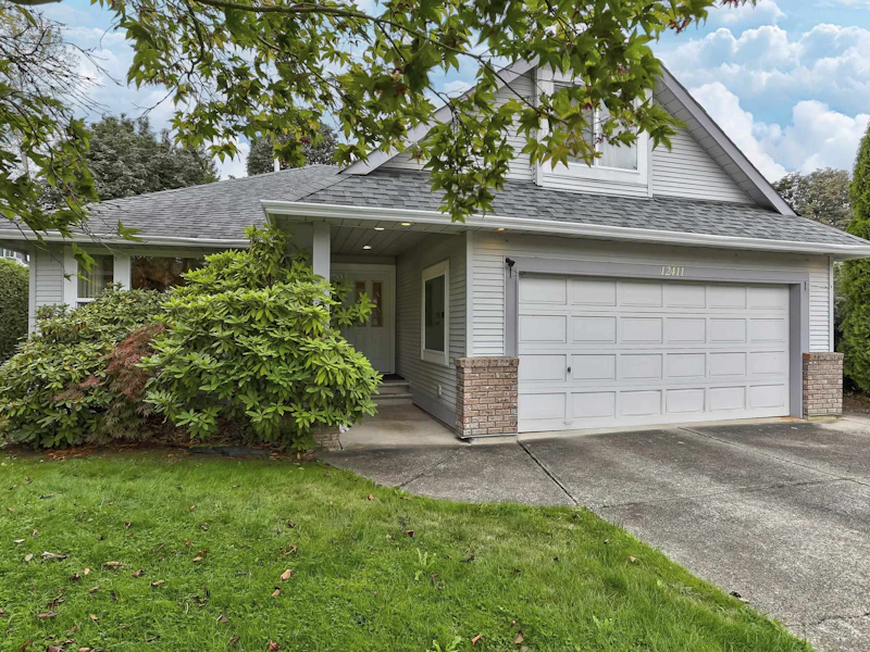 12411 222nd Street, Maple Ridge BC V2X 0W6
