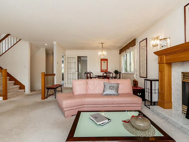 2133 W 49th Avenue, Vancouver, BC, V6M 2T5 - 3