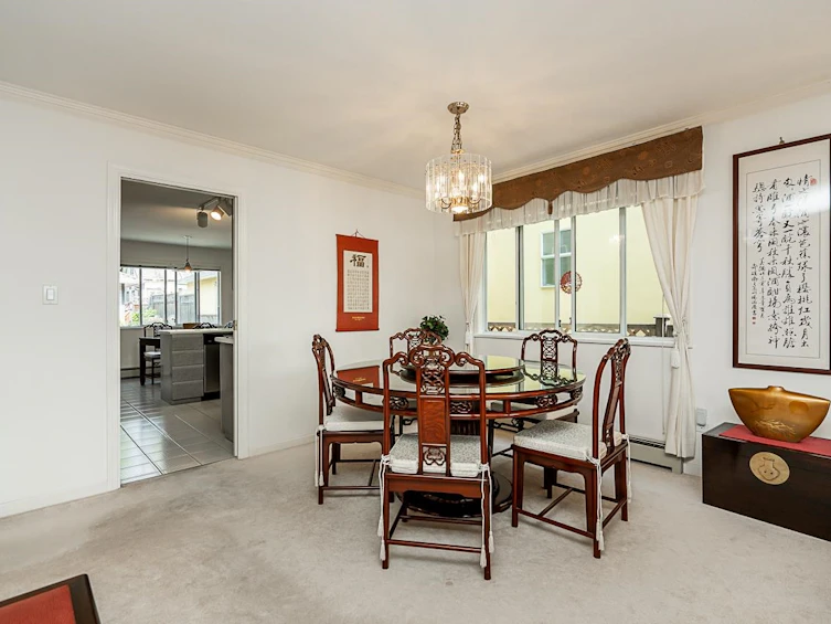 2133 W 49th Avenue, Vancouver, BC, V6M 2T5 - 5