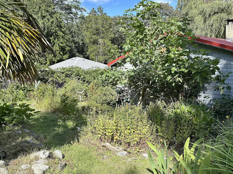 1046 Miller Road, Bowen Island, BC, V0N 1G1 - 12
