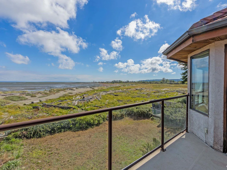 1356 Beach Grove Road, Delta, BC, V4L 1N6 - 24