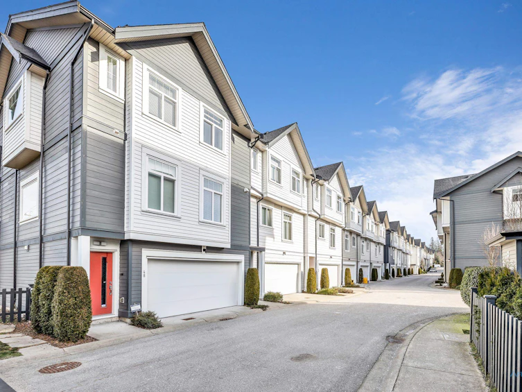 48-7665 209 Street, Langley, BC, V2Y 0V2