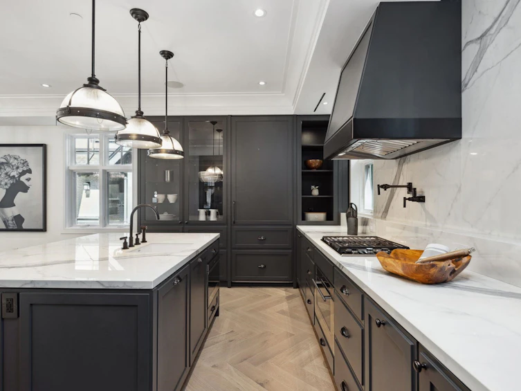 2066 SW Marine Drive, Vancouver, BC, V6P 6B5 - 10