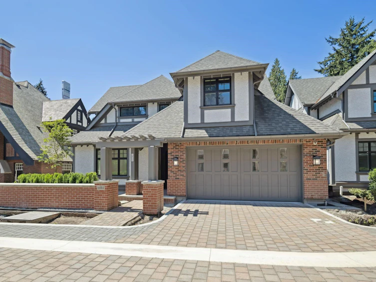 2056 SW Marine Drive, Vancouver, BC, V6P 6B5