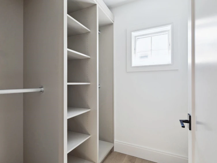 2056 SW Marine Drive, Vancouver, BC, V6P 6B5 - 21