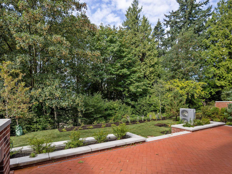 2056 SW Marine Drive, Vancouver, BC, V6P 6B5 - 26