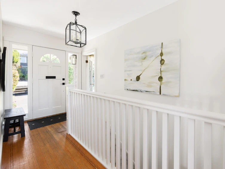 935 Melbourne Avenue, North Vancouver, BC, V7R 1N8 - 4