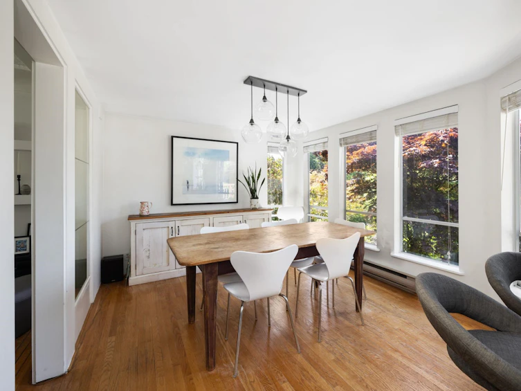 935 Melbourne Avenue, North Vancouver, BC, V7R 1N8 - 11