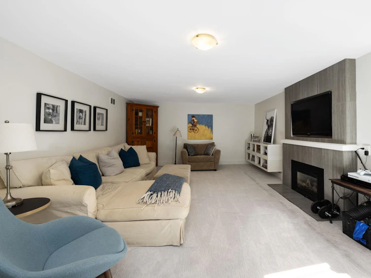 935 Melbourne Avenue, North Vancouver, BC, V7R 1N8 - 34