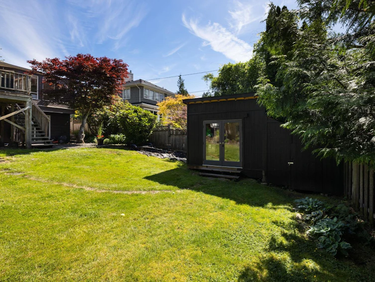 935 Melbourne Avenue, North Vancouver, BC, V7R 1N8 - 38