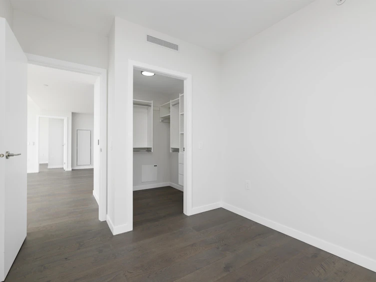 2205-7433 Cambie Street, Vancouver, BC, V6P 0J8 - 11