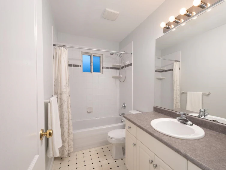 9381 203 Street, Langley, BC, V1M 3Y7 - 26