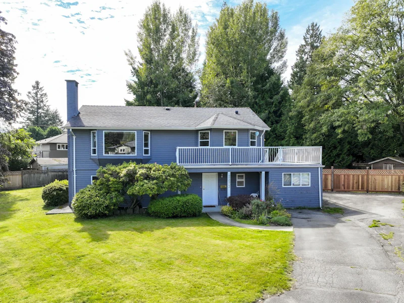 2273 Hazellynn Place, North Vancouver BC