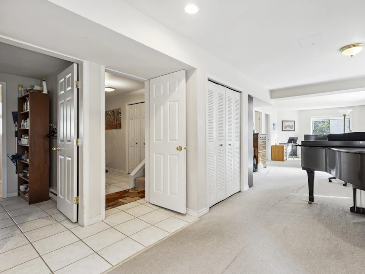 2273 Hazellynn Place, North Vancouver, BC, V7J 2R9 - 21