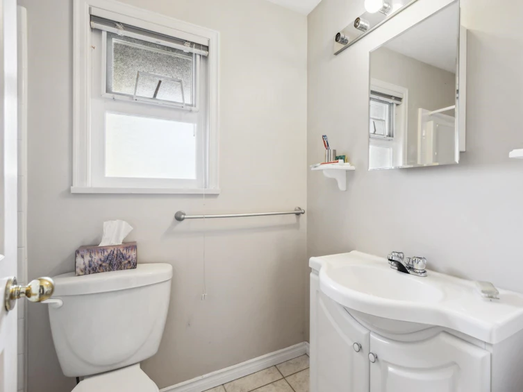2273 Hazellynn Place, North Vancouver, BC, V7J 2R9 - 29