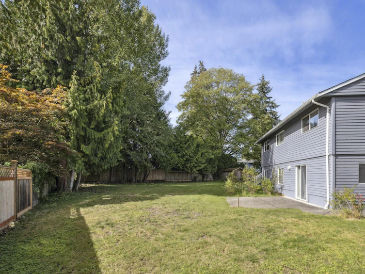 2273 Hazellynn Place, North Vancouver, BC, V7J 2R9 - 36