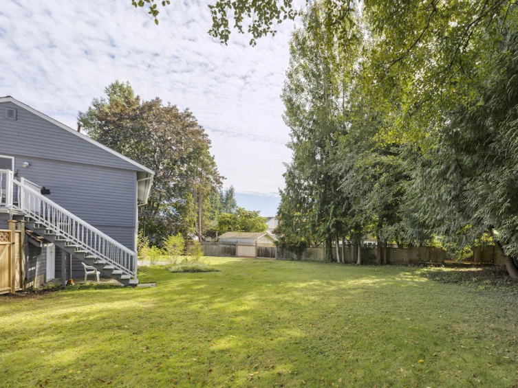 2273 Hazellynn Place, North Vancouver, BC, V7J 2R9 - 37