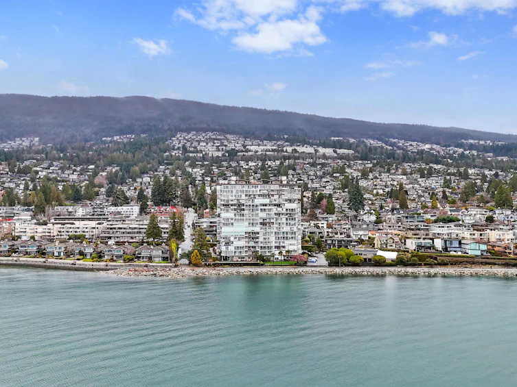 1108-150 24th Street, West Vancouver, BC, V7V 4G8 - 2