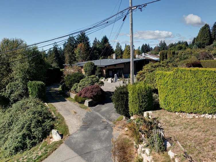 5158 Chapman Road, Sechelt, BC, V7Z 0B7 - 26