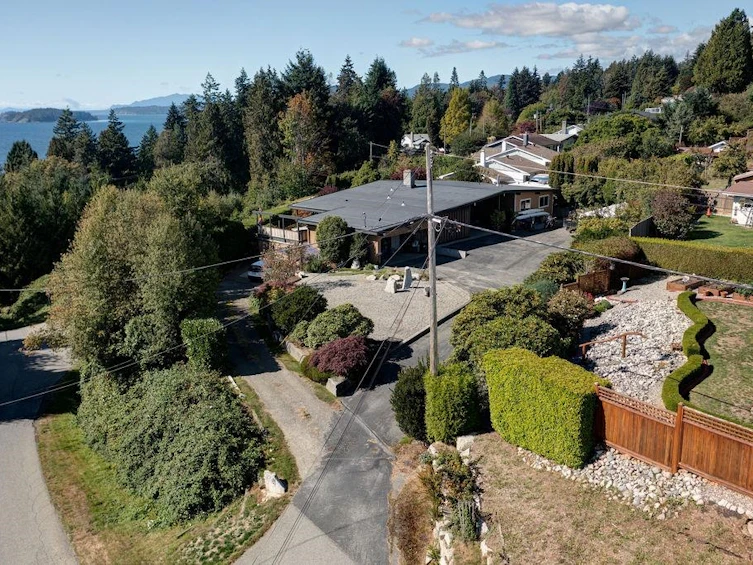 5158 Chapman Road, Sechelt, BC, V7Z 0B7 - 32