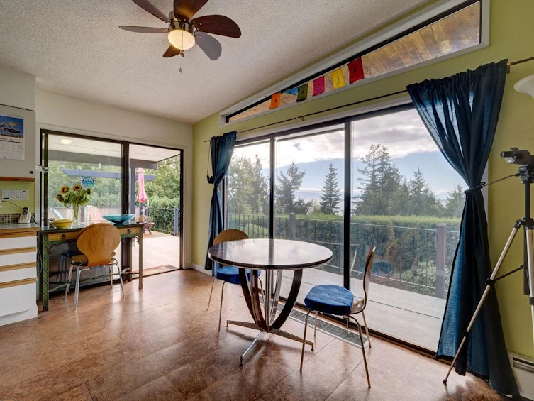 5158 Chapman Road, Sechelt, BC, V7Z 0B7 - 10