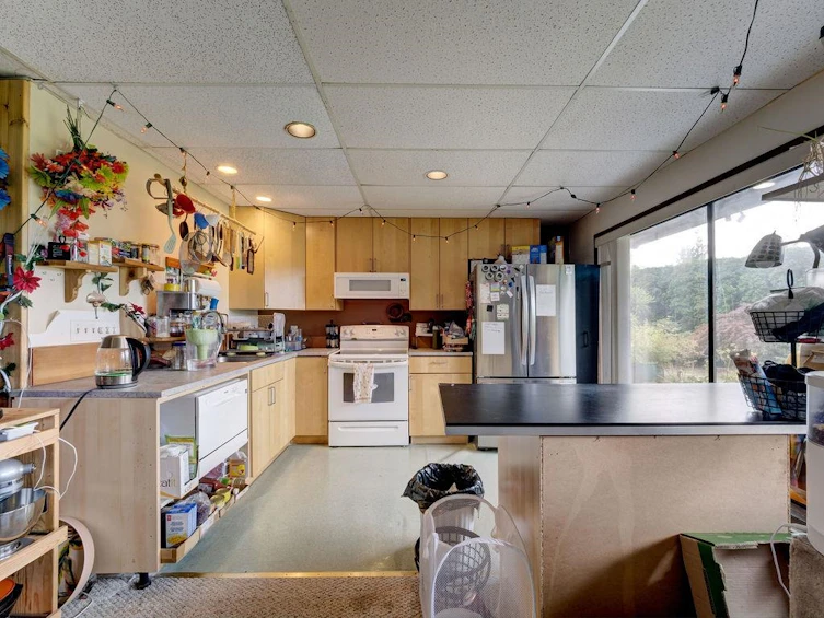 5158 Chapman Road, Sechelt, BC, V7Z 0B7 - 35