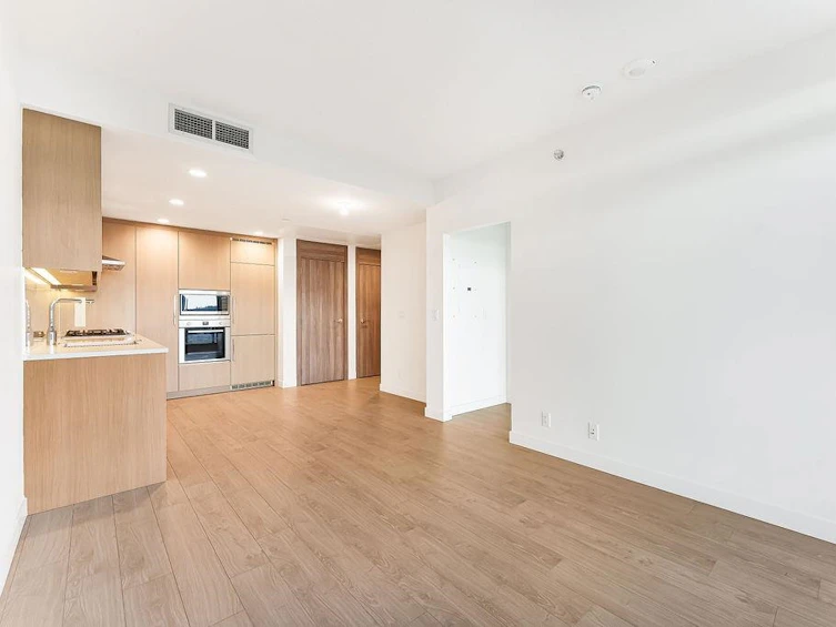 4108-4890 Lougheed Highway, Burnaby, BC, V5C 0N2 - 2