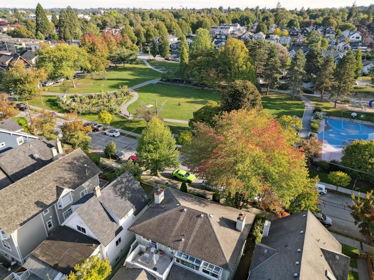45 W 15th Avenue, Vancouver, BC, V5Y 1X7 - 32