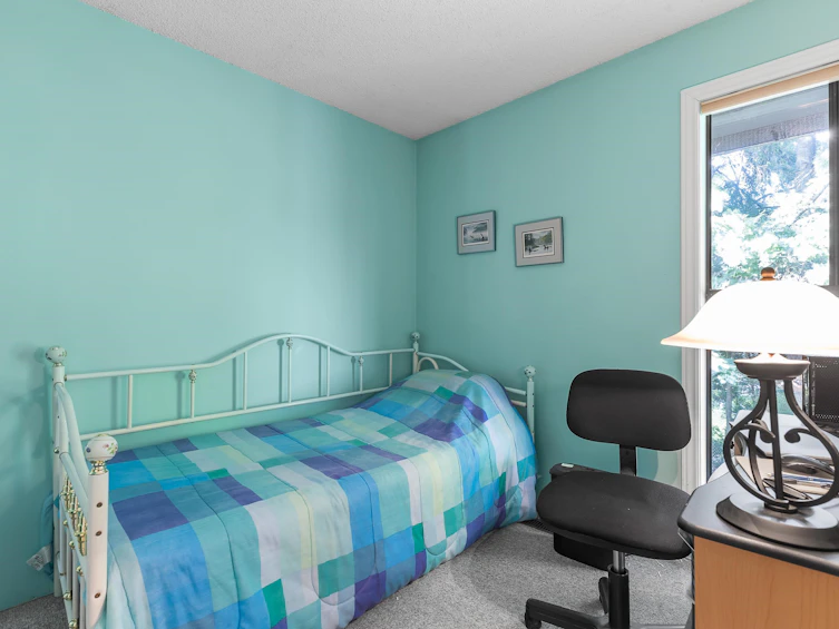 15951 Alder Place, Surrey, BC, V4A 5J1 - 23
