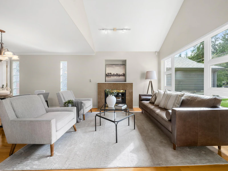 1162 Canyon Boulevard, North Vancouver BC V7R 2K4