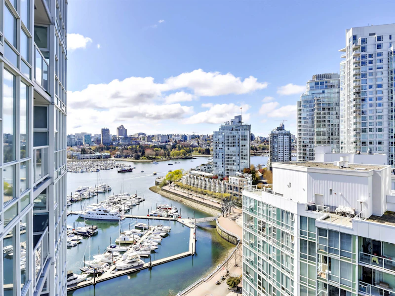 2006 - 1077 Marinaside Crescent, Vancouver BC V6Z 2Z5