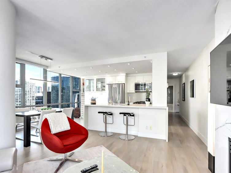 2006-1077 Marinaside Crescent, Vancouver, BC, V6Z 2Z5 - 4