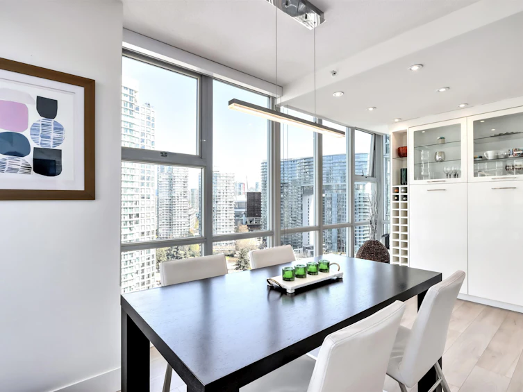 2006-1077 Marinaside Crescent, Vancouver, BC, V6Z 2Z5 - 6